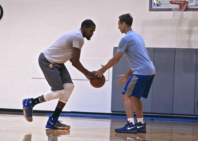 我可以帮你 我可以帮你