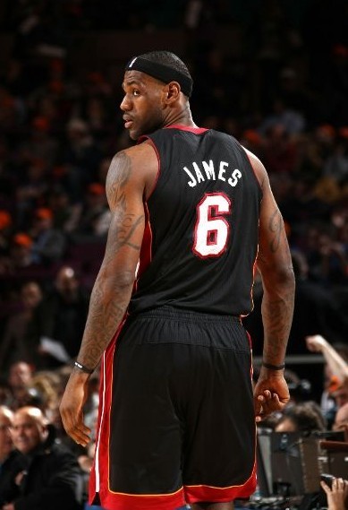 占据了主动 占据了主动