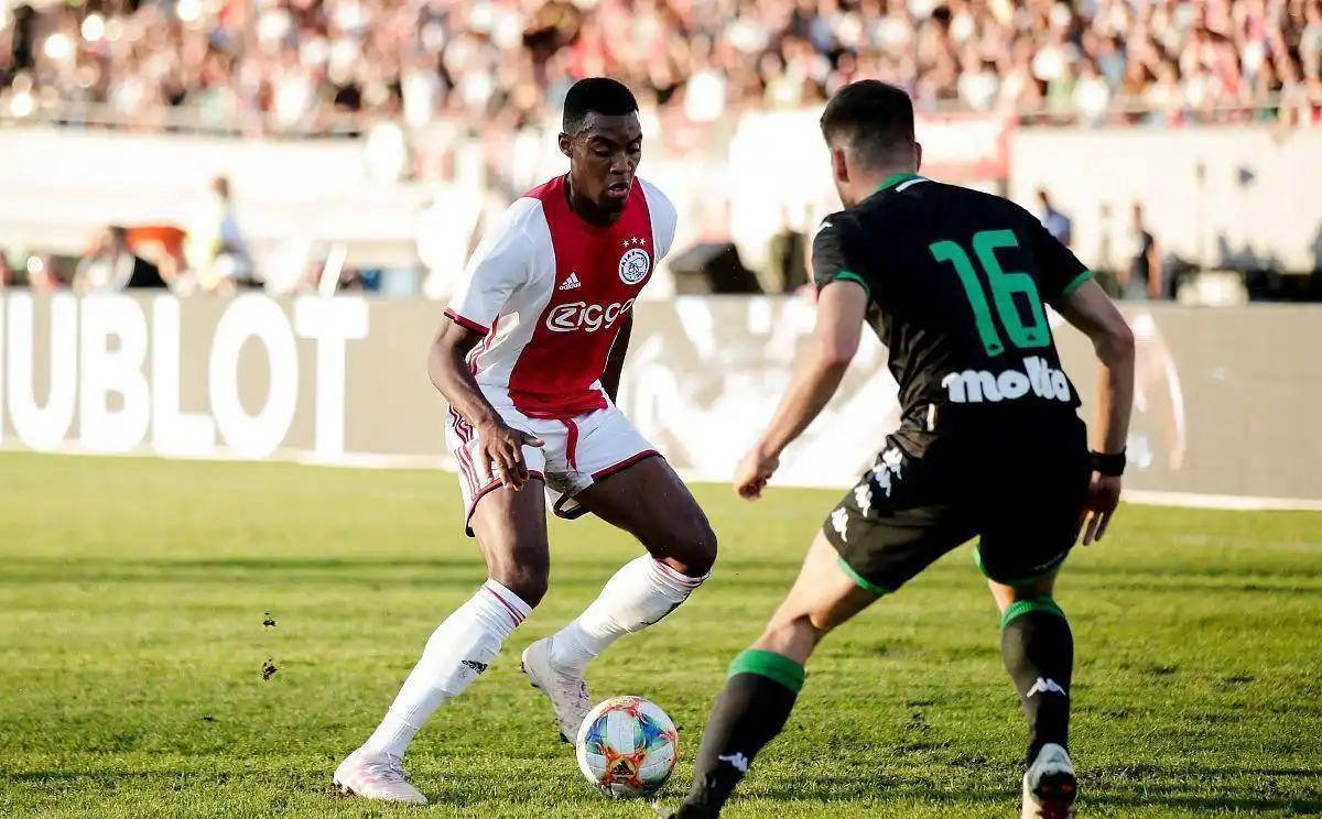 与其所处的 与其所处的