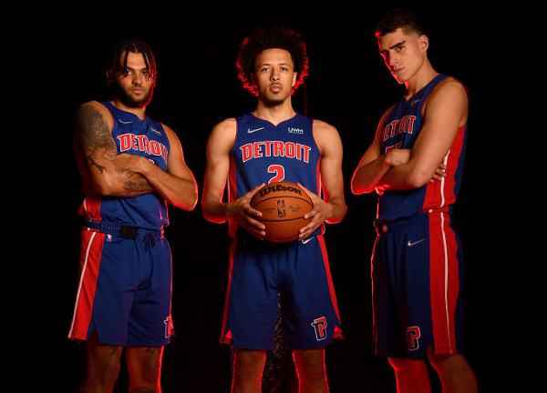 本场比赛开 本场比赛开