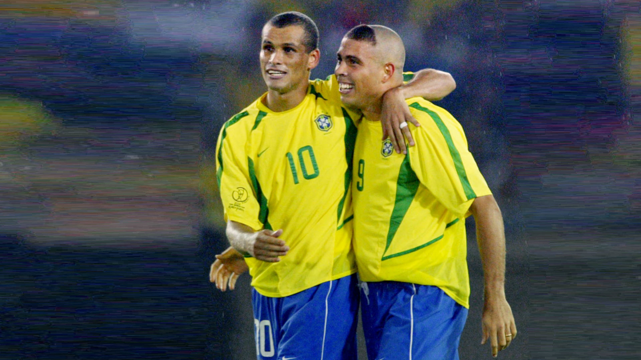 今年十月的 今年十月的