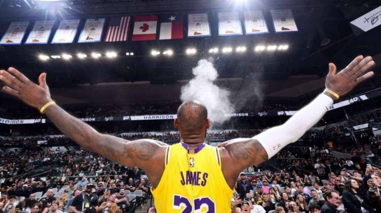 5秒的轮转 5秒的轮转